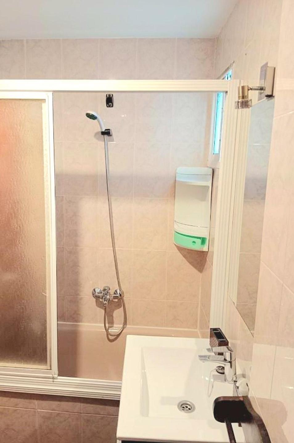 Apartamento Garcia Requena Jaén Exterior foto